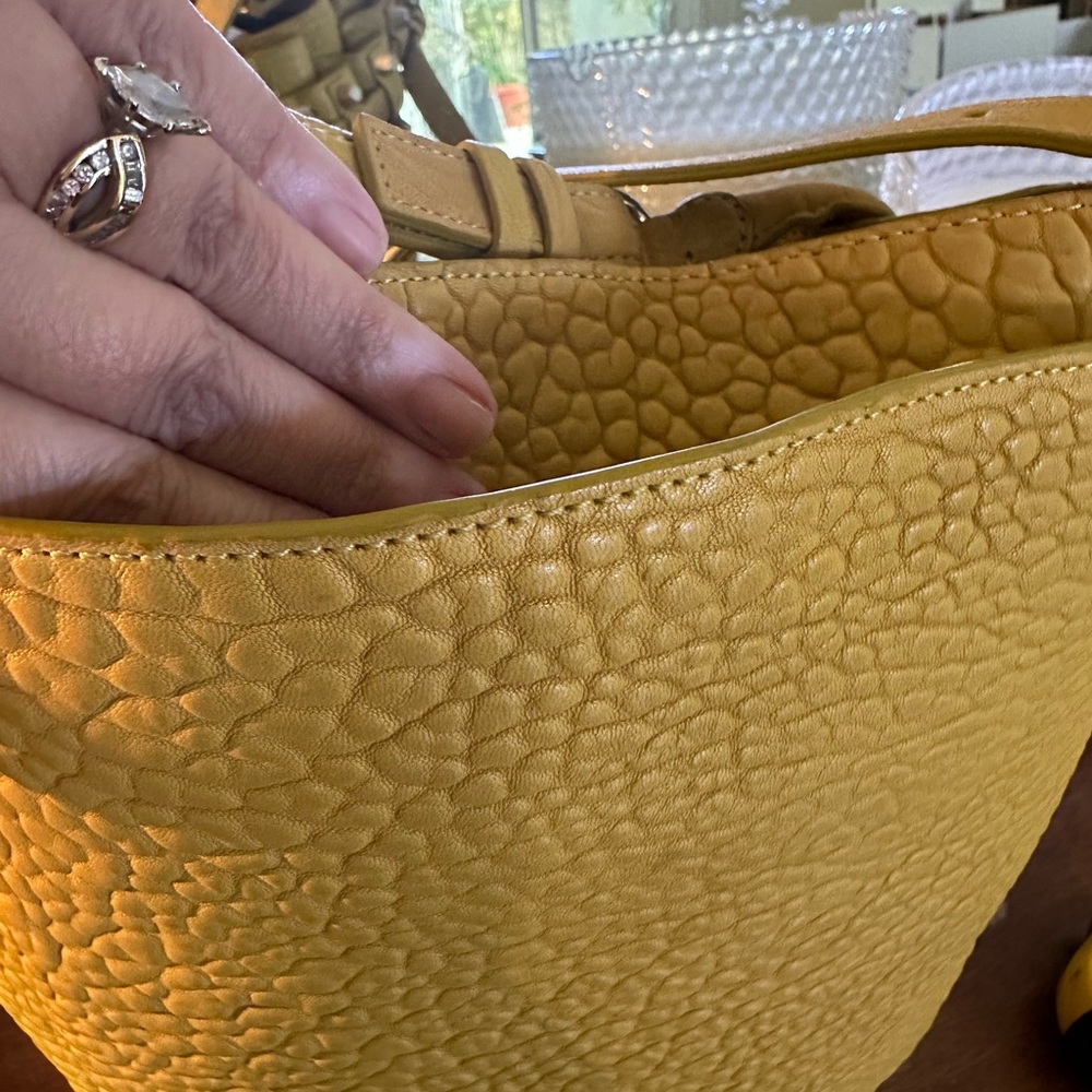Large Alexander Wang Diego bucket bag 
Thick heavy soft yummy leather w studs - Picture 11 of 15
